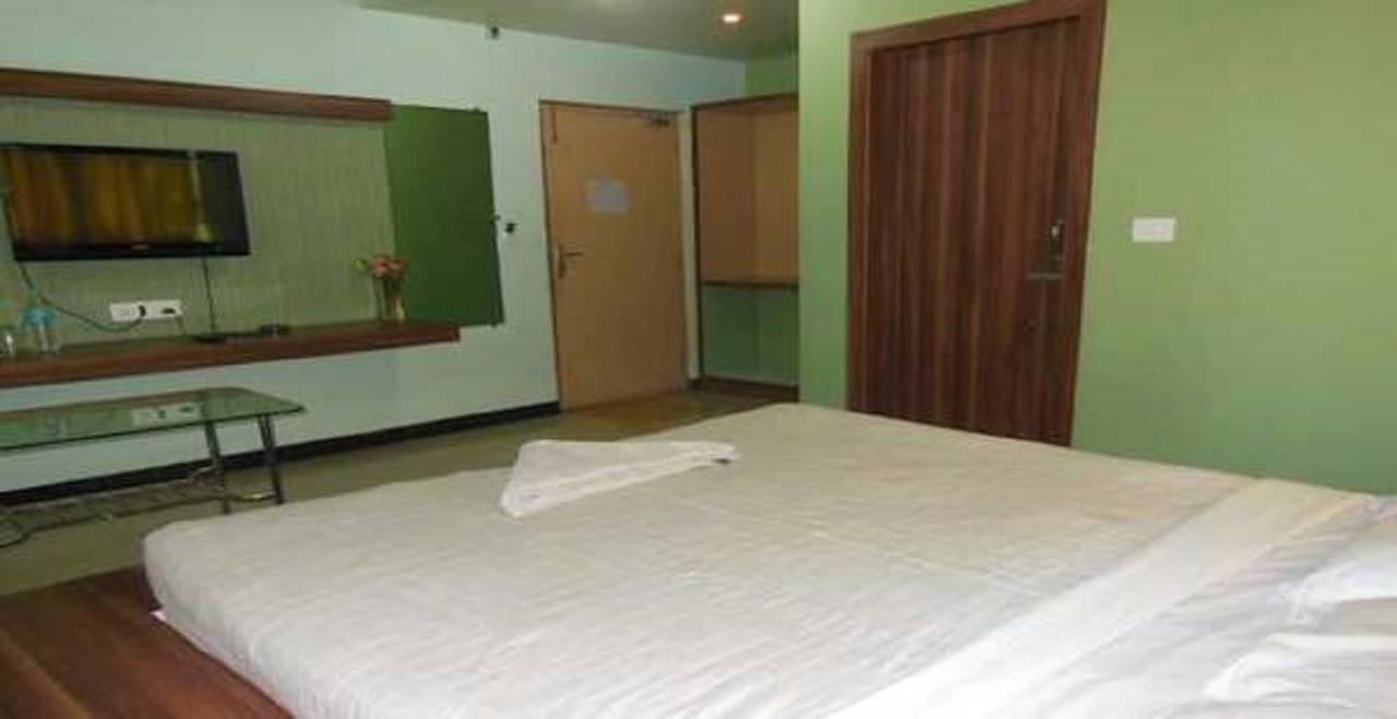 Hotel Bhubaneswari Classic Brahmapur Luaran gambar