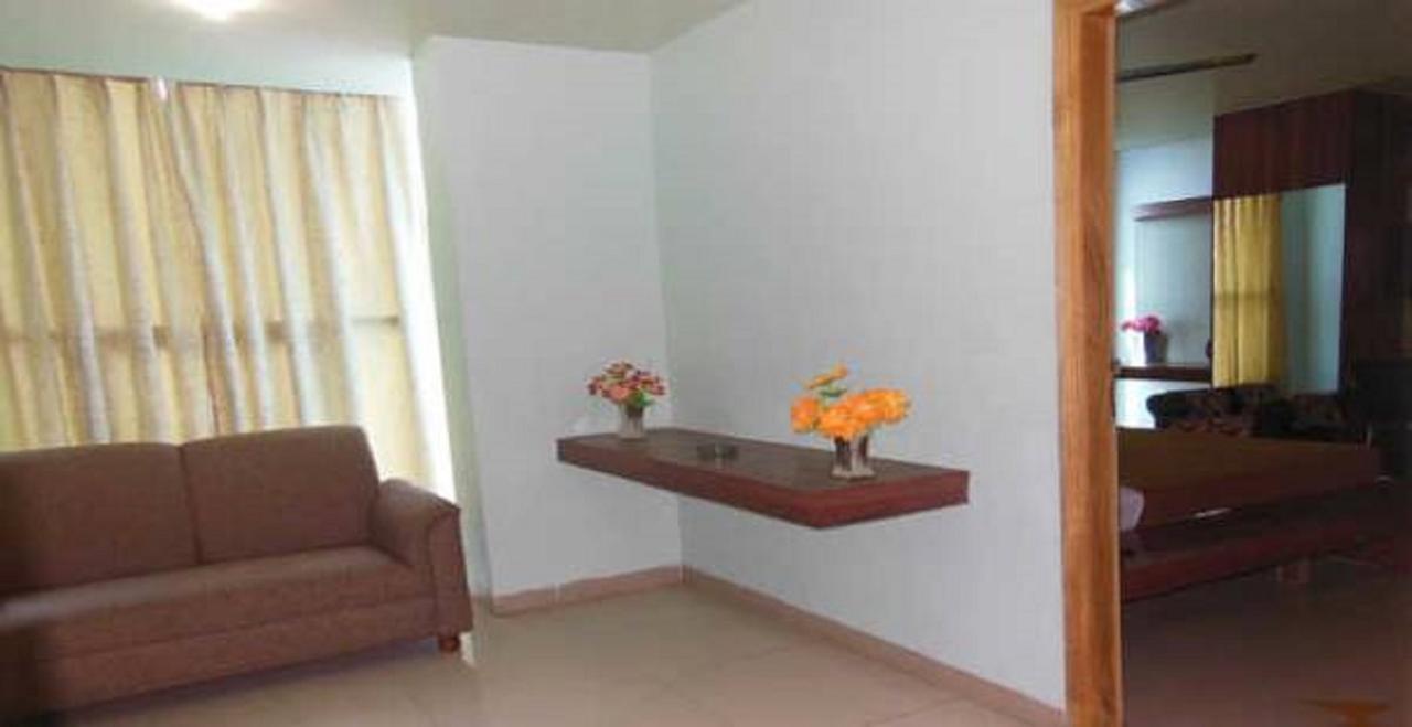 Hotel Bhubaneswari Classic Brahmapur Luaran gambar