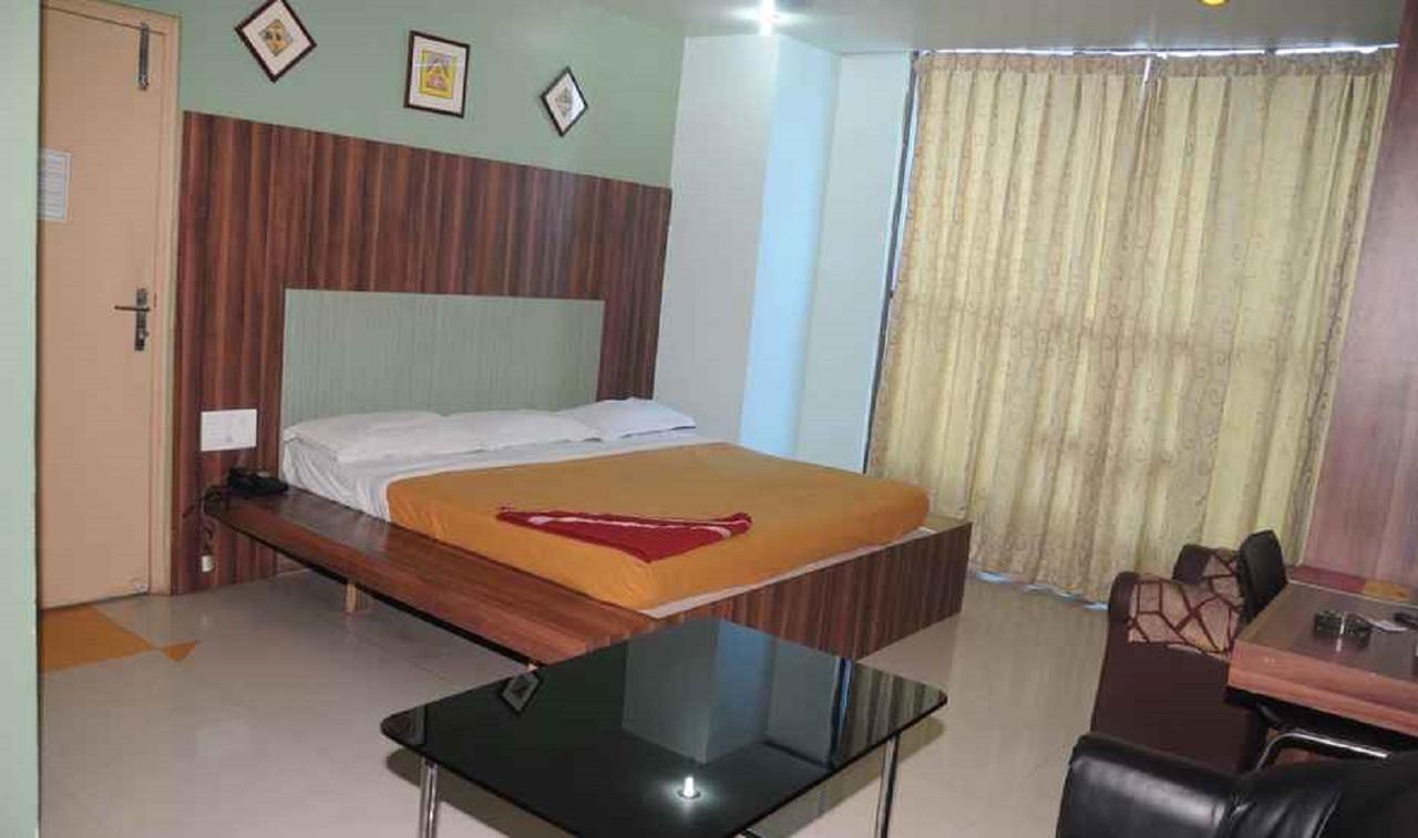 Hotel Bhubaneswari Classic Brahmapur Luaran gambar